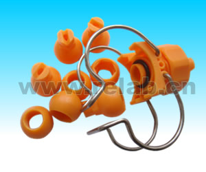 Click: Double Clip Eyelet Nozzle